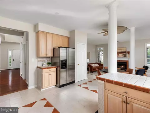 Kitchen - 20272 Rosedale Ct, Ashburn, VA 20147 photo 3 of 3
