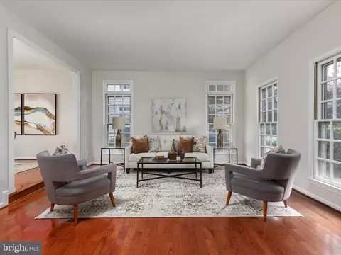 Living - 20272 Rosedale Ct, Ashburn, VA 20147 photo 1 of 6