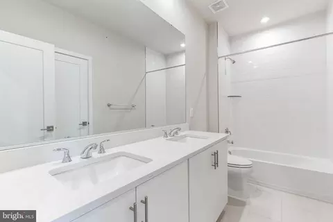 Entry Way - 43547 Charitable St, Ashburn, VA 20148 photo 5 of 5