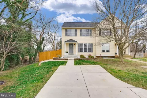 21 Frye Ct, Lovettsville, VA 20180