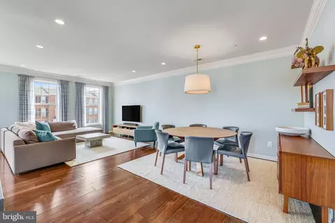 Dining - 23476 Bluemont Chapel Ter, Ashburn, VA 20148 photo 1 of 5