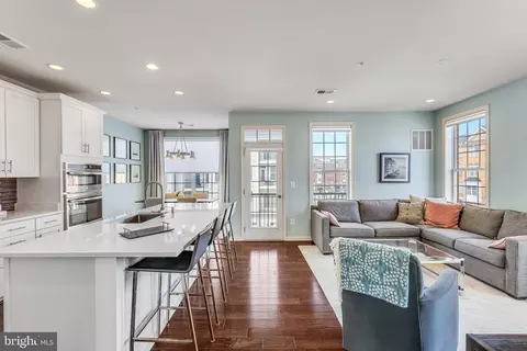Kitchen - 23476 Bluemont Chapel Ter, Ashburn, VA 20148 photo 5 of 5