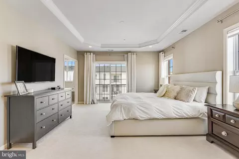 Bedroom - 23476 Bluemont Chapel Ter, Ashburn, VA 20148 photo 4 of 8