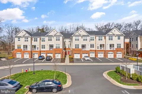 23245 Milltown Knoll Sq #104, Ashburn, VA 20148