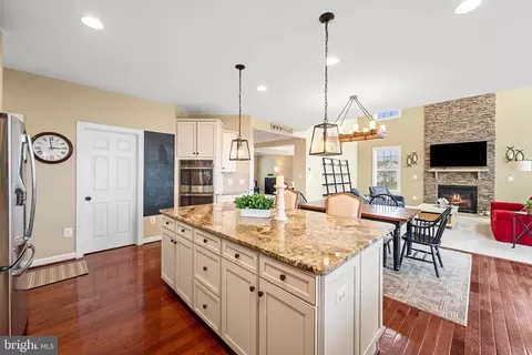 Kitchen - 17 Ramsdell Ct, Round Hill, VA 20141 photo 5 of 5
