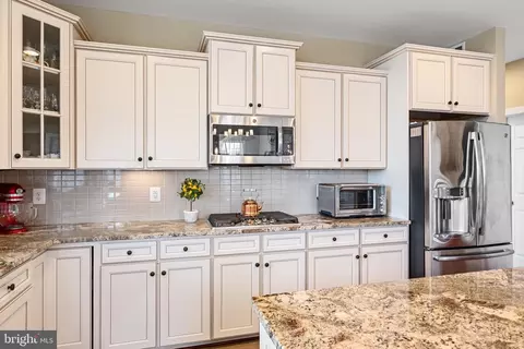 Kitchen - 17 Ramsdell Ct, Round Hill, VA 20141 photo 3 of 5