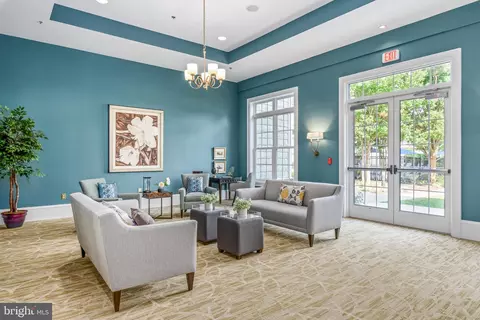 Living - 20570 Hope Spring Ter #304, Ashburn, VA 20147 photo 4 of 7