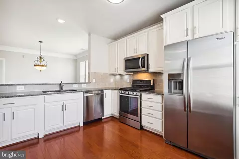 Kitchen - 20570 Hope Spring Ter #304, Ashburn, VA 20147 photo 3 of 6