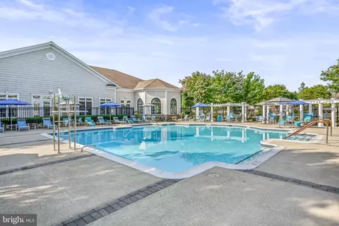 Exterior - 20570 Hope Spring Ter #304, Ashburn, VA 20147 photo 14 of 21