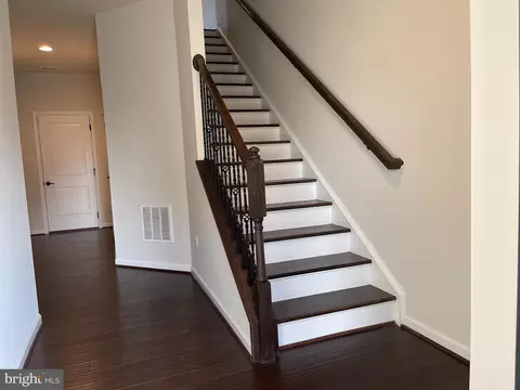Entry Way - 22314 Foundation Dr, Ashburn, VA 20148 photo 1 of 1