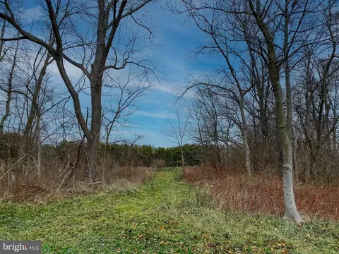 Simmons Rd., Purcellville, VA 20132
