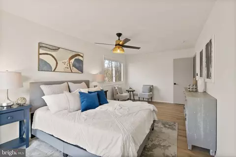 Bedroom - 104 E Meadowland Ln, Sterling, VA 20164 photo 2 of 5
