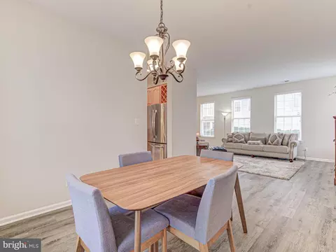 Dining - 43265 Walter Ter, Ashburn, VA 20147 photo 2 of 6