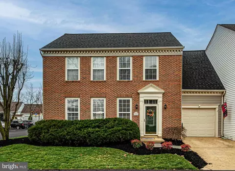 Exterior - 43265 Walter Ter, Ashburn, VA 20147 photo 3 of 9
