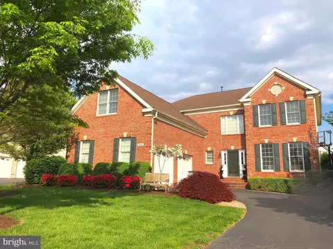 19880 Bethpage Ct, Ashburn, VA 20147