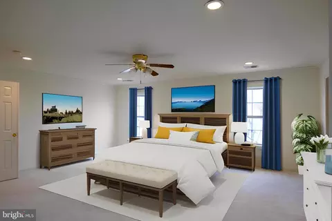 Bedroom - 43832 Robindale Ct, Ashburn, VA 20147 photo 1 of 4