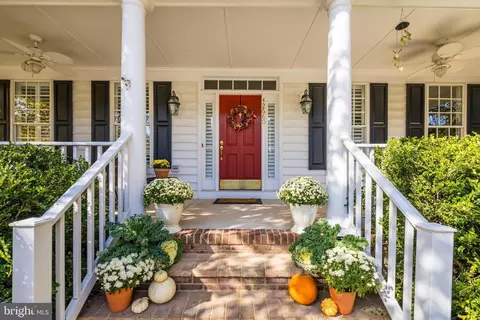 42660 Legacy Park Dr, Brambleton, VA 20148