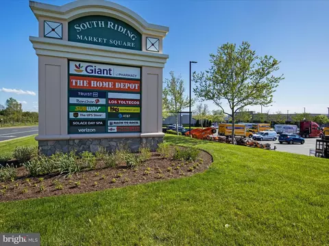 View/Area - 42760 Nations St, Chantilly, VA 20152 photo 1 of 1