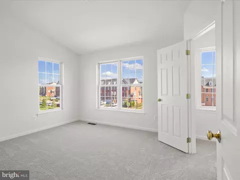 Other - 42760 Nations St, Chantilly, VA 20152 photo 8 of 17