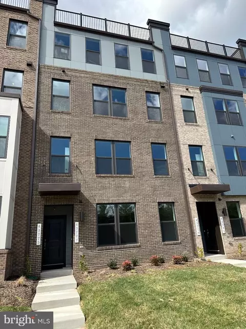 43775 Transit Sq, Ashburn, VA 20147