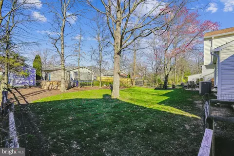 Exterior - 23 Butternut Way, Sterling, VA 20164 photo 7 of 10