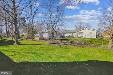Exterior - 23 Butternut Way, Sterling, VA 20164 photo 6 of 10