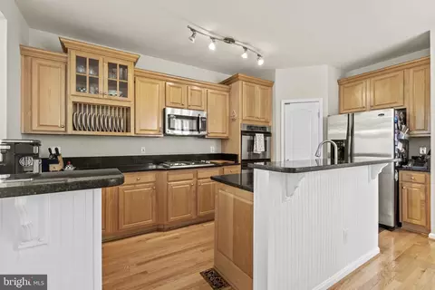 Kitchen - 21878 Windover Dr, Broadlands, VA 20148 photo 1 of 4