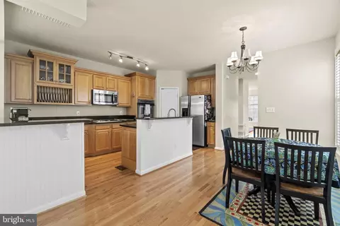 Dining - 21878 Windover Dr, Broadlands, VA 20148 photo 4 of 6