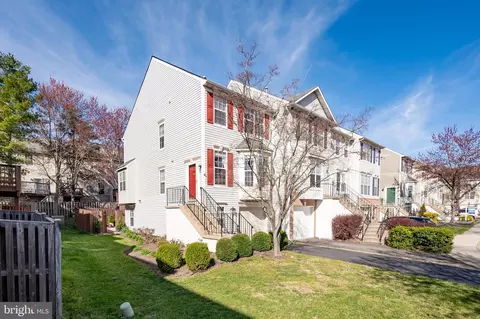 45037 Fellowship Sq, Ashburn, VA 20147