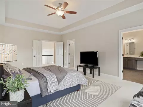 22737 Highcrest Cir, Brambleton, VA 20148 photo 28
