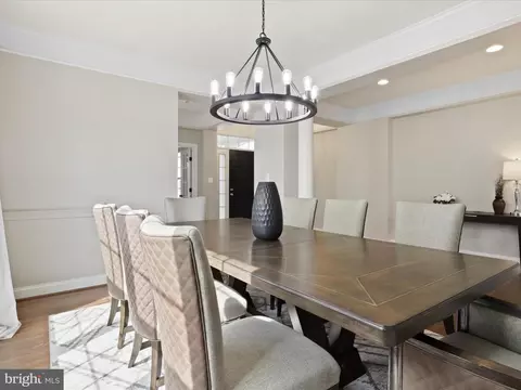 22737 Highcrest Cir, Brambleton, VA 20148 photo 6