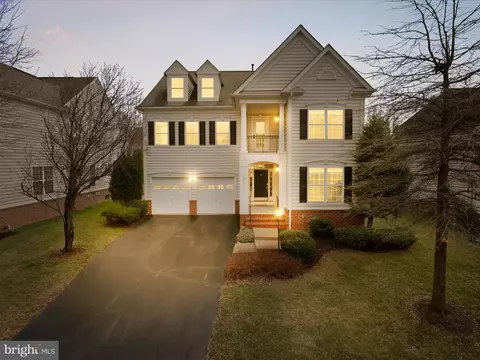 22737 Highcrest Cir, Brambleton, VA 20148 photo 1