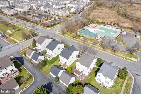 View/Area - 42903 Center St, Chantilly, VA 20152 photo 7 of 7