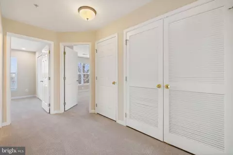 Bedroom - 42903 Center St, Chantilly, VA 20152 photo 4 of 6