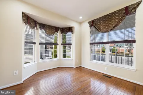 Dining - 42903 Center St, Chantilly, VA 20152 photo 1 of 1