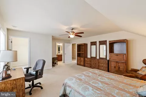 Bedroom - 20495 Crescent Pointe Pl, Ashburn, VA 20147 photo 7 of 7