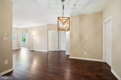 Living - 43935 Hickory Corner Ter #101, Ashburn, VA 20147 photo 1 of 3