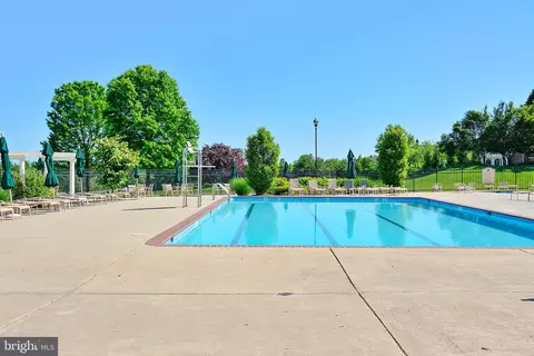 Exterior - 43935 Hickory Corner Ter #101, Ashburn, VA 20147 photo 7 of 12