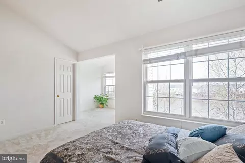 Bedroom - 21060 Mossy Glen Ter, Ashburn, VA 20147 photo 1 of 3