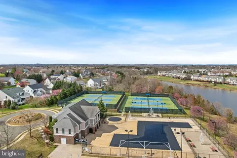 View/Area - 21060 Mossy Glen Ter, Ashburn, VA 20147 photo 6 of 6