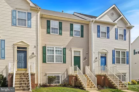 Exterior - 21060 Mossy Glen Ter, Ashburn, VA 20147 photo 2 of 6
