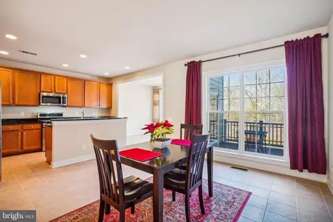 42722 Keiller Ter, Ashburn, VA 20147 photo 12