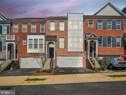 42722 Keiller Ter, Ashburn, VA 20147 photo 3