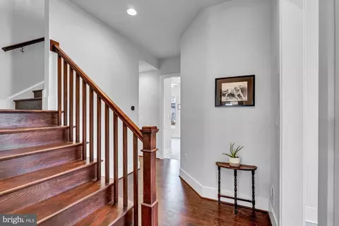 Entry Way - 23672 Jayadev Ter, Ashburn, VA 20148 photo 10 of 21