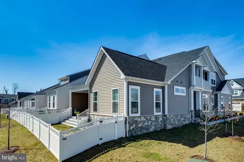 Exterior - 23672 Jayadev Ter, Ashburn, VA 20148 photo 12 of 16