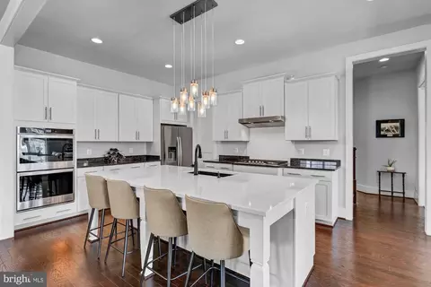 Kitchen - 23672 Jayadev Ter, Ashburn, VA 20148 photo 2 of 12