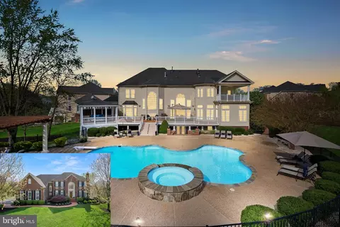 42697 Red Shale Ct, Ashburn, VA 20148