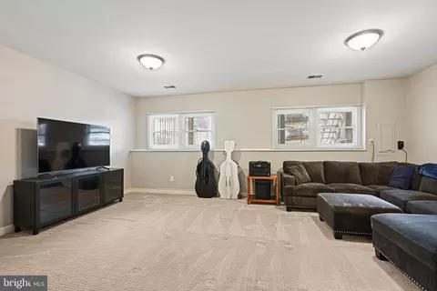 43439 Postrail Sq, Ashburn, VA 20147 photo 28