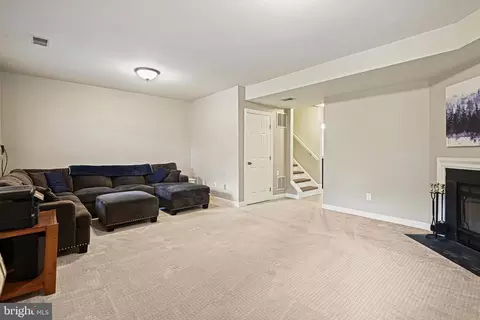 43439 Postrail Sq, Ashburn, VA 20147 photo 31