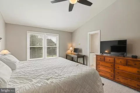 43439 Postrail Sq, Ashburn, VA 20147 photo 18